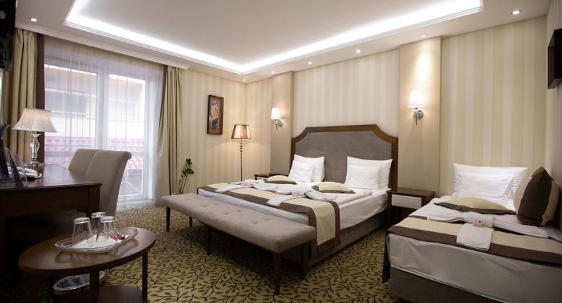Pokoj s balkónem pro 3 os. - Elixír Medical Wellness Hotel Mórahalom, foto 1