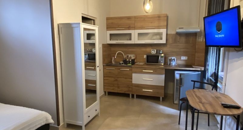 Studio Apartman s manželskou postelí s 1 ložnicí na přízemí - SenoRita2 Apartman Miskolc, foto 1