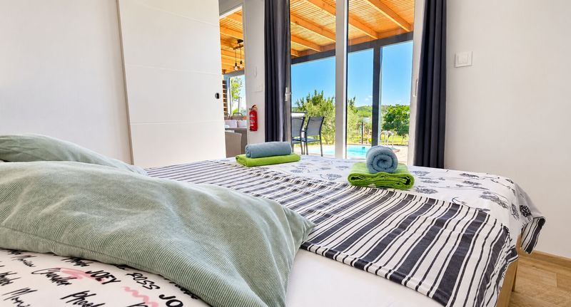 Rekreační dům (jako celek) pro 6 os. s výhledem na moře celý Dům - Beach House Beta Medulin, foto 1