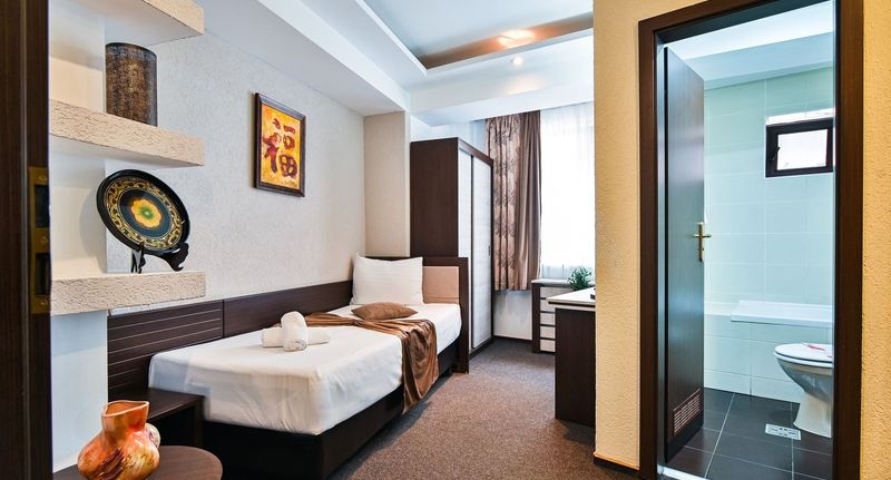 Pokoj pro 1 os. - Hotel Răzvan București, foto 1