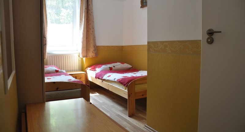 Standard Pokoj pro 2 os. na poschodí - Gloriett Panzió Fertőboz, foto 1