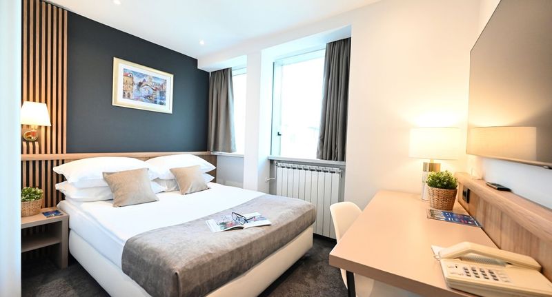 Komfort Pokoj pro 1 os. - Hotel Central Zagreb, foto 1