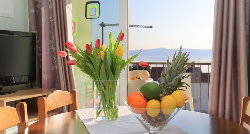 Apartman s klimatizací s terasou pro 4 os. se 2 ložnicemi A-16630-a - Apartments By The Sea Podgora, Makarska - 16630 Podgora, foto 1