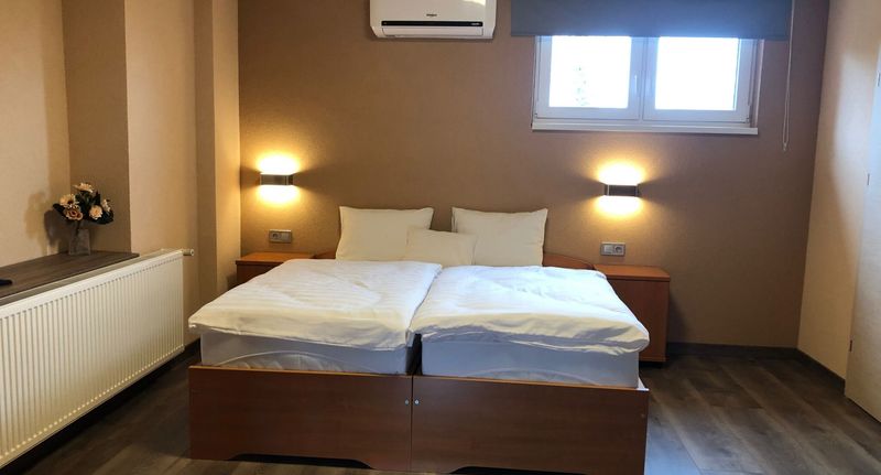 Pokoj bezbariérový pro 2 os. přízemní - Katalin Motel Berettyóújfalu, foto 1