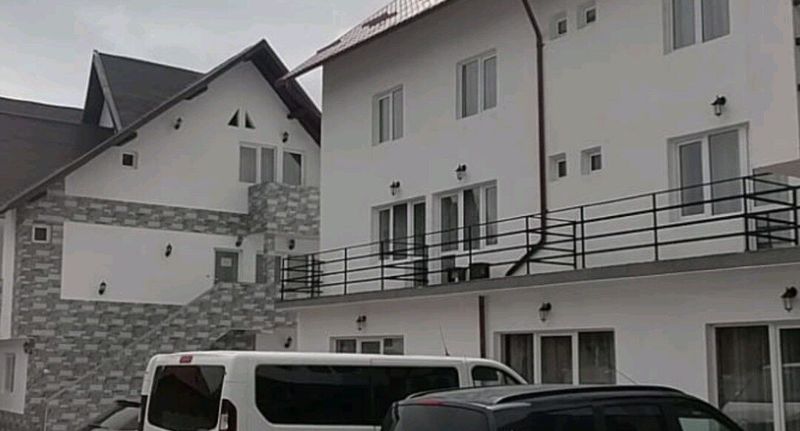 Pokoj s manželskou postelí - Pensiunea Iuliana Căpățânenii Pământeni, foto 1