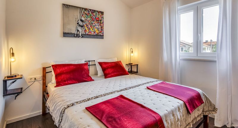 Apartman s balkónem pro 4 os. se 2 ložnicemi na poschodí - Apartments Aki Milovčići, foto 1