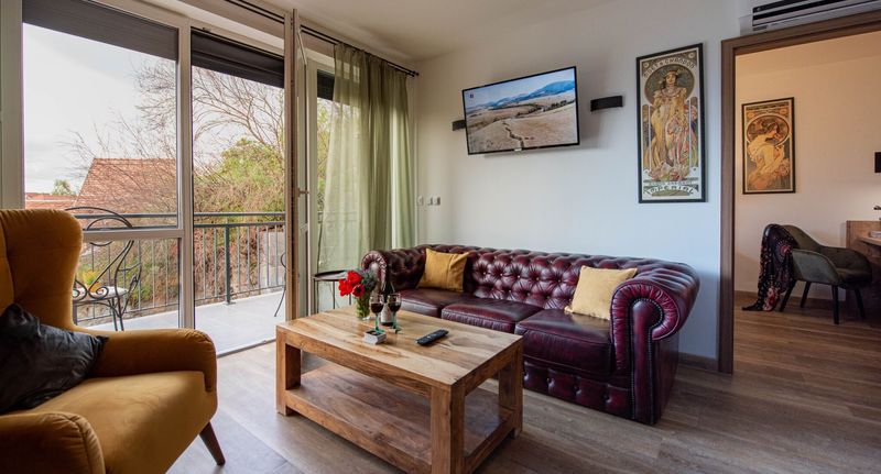 Apartman s klimatizací s manželskou postelí s 1 ložnicí s výhledem na hrad - Castle Hill Apartments**** Eger, foto 1