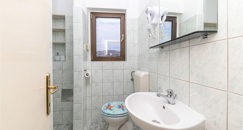 Apartman (jako celek) pro 3 os. - Apartman Kaštel Štafilić - CDC511, foto 1