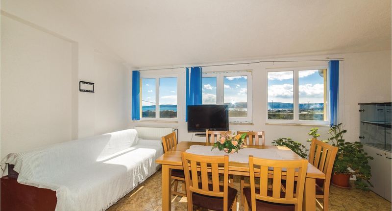 Apartman (jako celek) pro 8 os. - Apartman Kaštel Novi - CDF835, foto 1