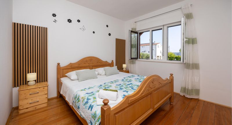 Apartman (jako celek) pro 8 os. - Apartman Kaštel Stari - CDF124, foto 1