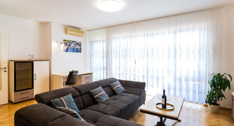 Apartman (jako celek) pro 6 os. - Apartman Krilo Jesenice - CDM588, foto 1
