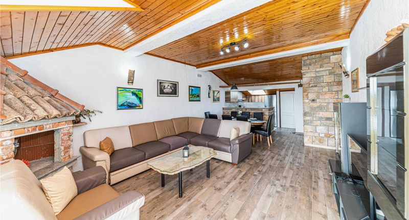 Apartman (jako celek) pro 8 os. - Apartman Kaštel Štafilić - CDF392, foto 1