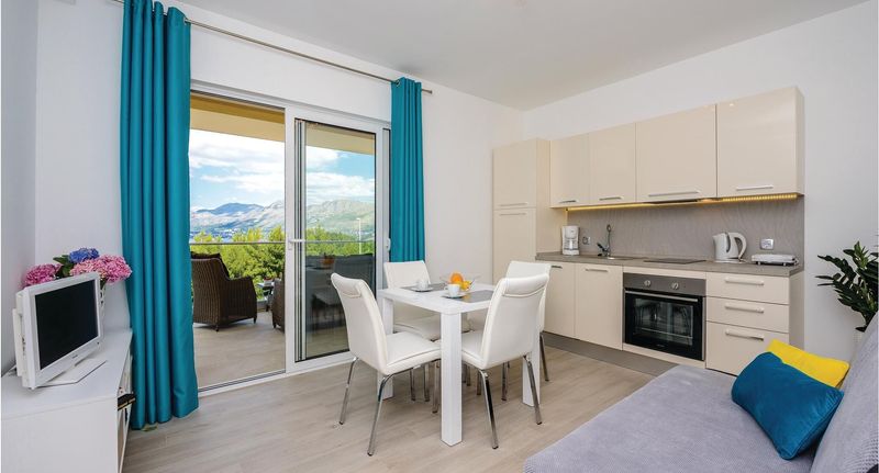 Apartman (jako celek) s manželskou postelí - Apartman Cavtat - CDD784, foto 1
