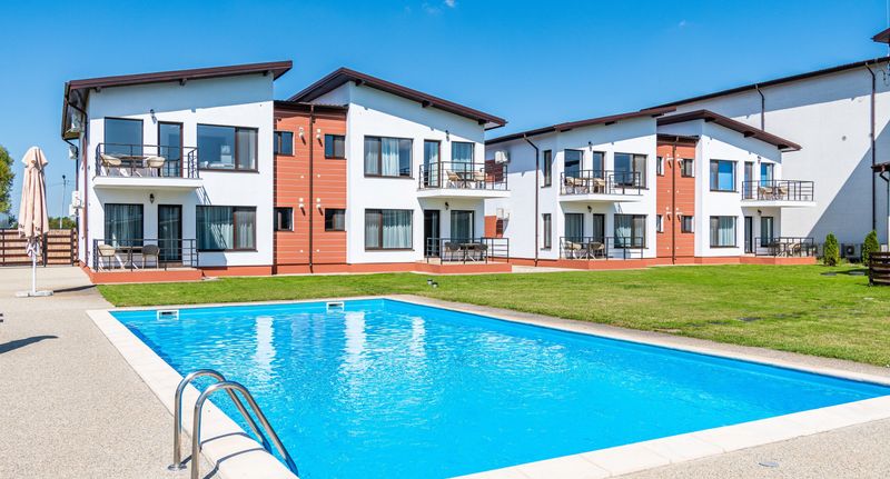 Deluxe Suita s balkónem pro 6 os. se 3 ložnicemi - Sabri Apartments Berceni, foto 1