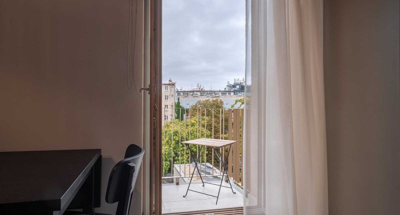 Spacious Design Studio w. Balcony and A/C - Aparthotel Rimska 14 Praha, foto 1