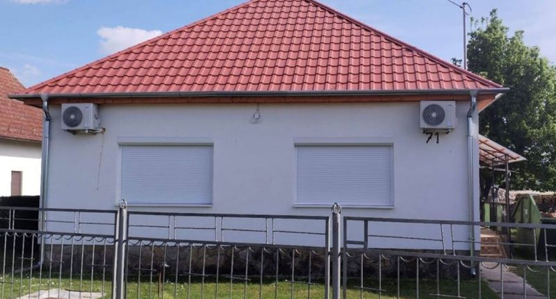 Classic Apartman (jako celek) pro 6 os. přízemní - Valentina Apartman Balatonkeresztúr, foto 1