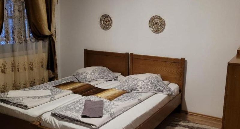 Vila (jako celek) pro 16 os. - Vila Eden Comandău, foto 1