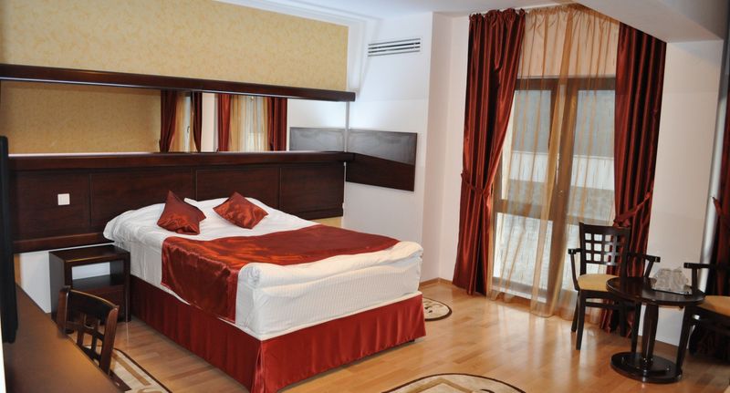 Suita pro 3 os. s 1 ložnicí - Hotel Valea cu Pești Arefu, foto 1