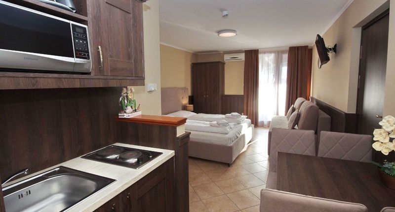 Apartman pro 2 os. s 1 ložnicí (s možností přistýlky) - Várfürdő Panzió Gyula, foto 1