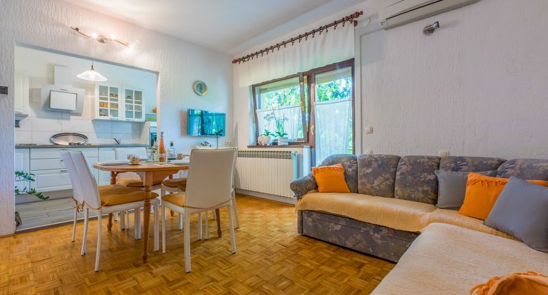 Apartman pro 6 os. se 3 ložnicemi - Apartments Ledy Novi Vinodolski, foto 1