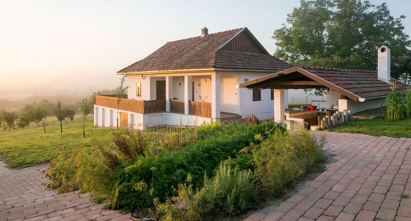 Pokoj s terasou pro 2 os. s výhledem na hory (s možností přistýlky) - Csenger Vendégházak Mátraverebély, foto 1
