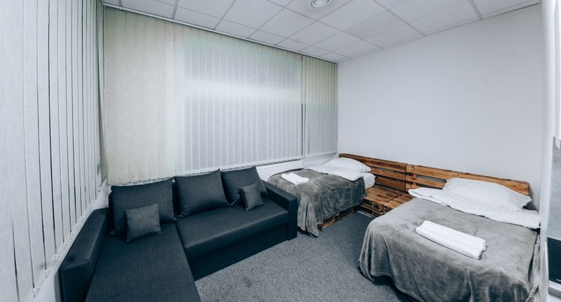 Pokoj pro 3 os. na poschodí na přízemí - Apartament 3Rooms Kajetany, foto 1