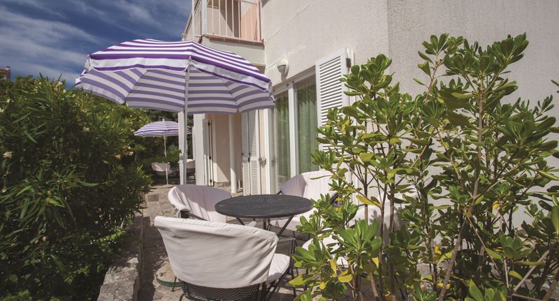 Apartman s klimatizací s terasou pro 4 os. s 1 ložnicí A-18771-d - Apartments By The Sea Baška, Krk - 18771 Baška, foto 1