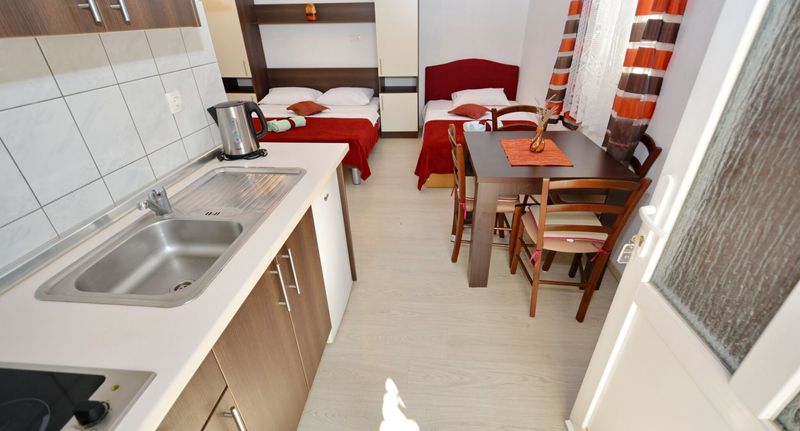 Studio Apartman pro 3 os. s 1 ložnicí - Apartmani Antonija Starigrad, foto 1