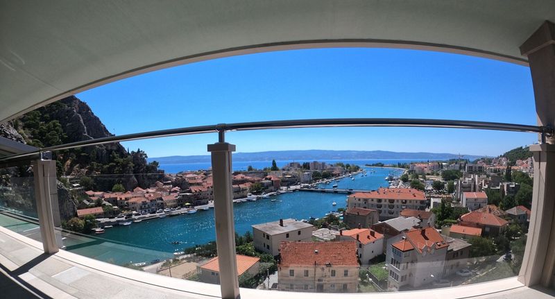 Superior Pokoj s manželskou postelí s výhledem na moře - Hotel Villa Dvor Omiš, foto 1