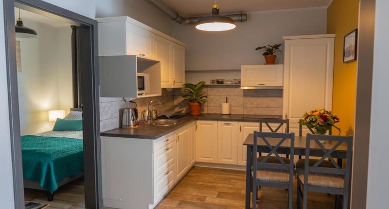 Apartman pro 6 os. se 3 ložnicemi - MOON Hostel Poznań, foto 1
