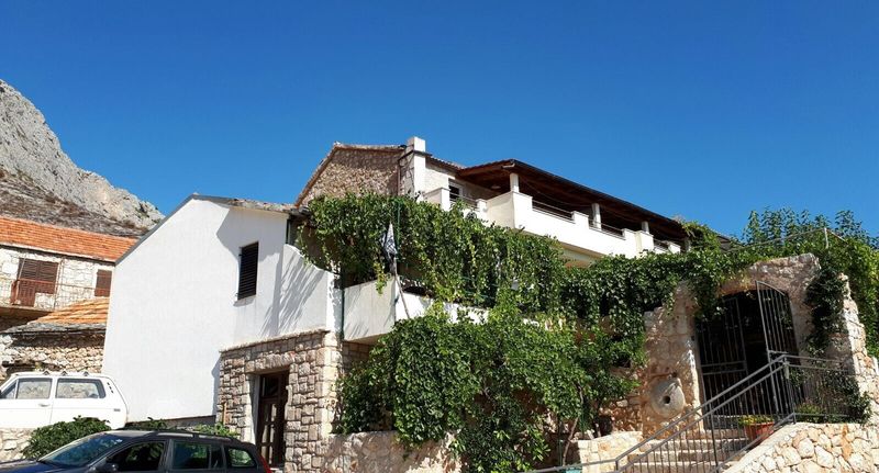 Apartman s klimatizací s terasou pro 3 os. s 1 ložnicí A-10434-a - Apartments With Parking Space Ivan Dolac Hvar - 10434, foto 1