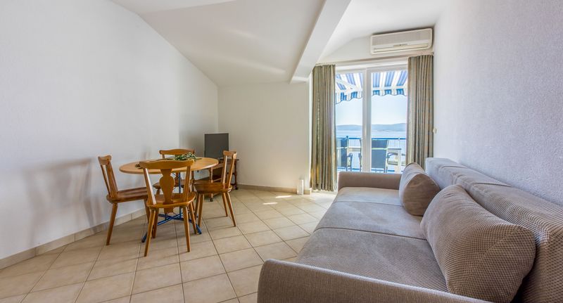 Apartman pro 4 os. se 2 ložnicemi - Apartment Goran Crikvenica, foto 1