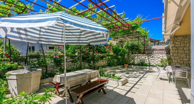 Apartman pro 4 os. se 2 ložnicemi - Apartments Mirena Crikvenica, foto 1