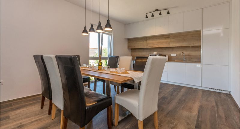 Apartman (jako celek) pro 6 os. - Apartman Turanj - CDA769, foto 1