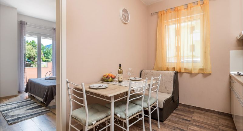 Apartman (jako celek) s manželskou postelí - Apartman Oprić - CKU263, foto 1