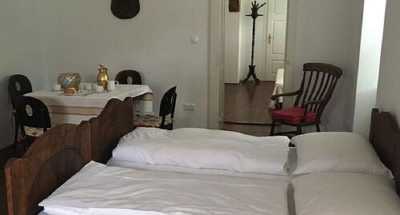 Rodinný Apartman pro 6 os. se 2 ložnicemi přízemní - Rotes Haus Gézaháza, foto 1