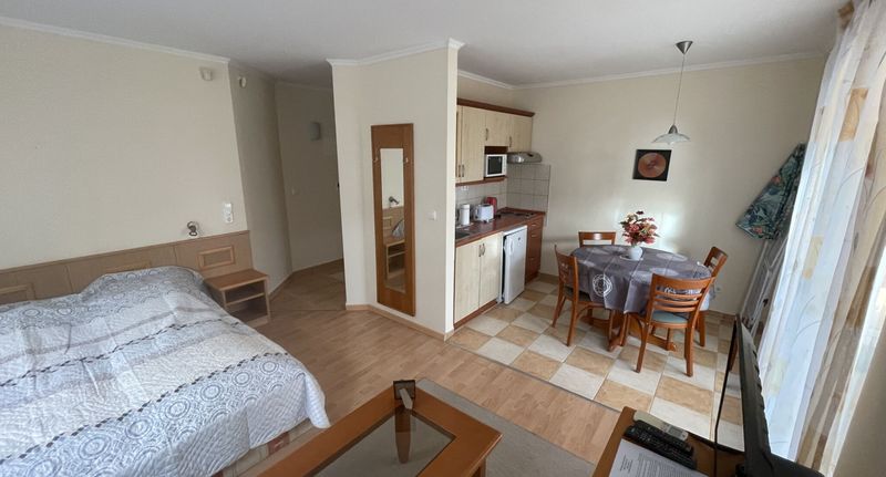 Komfort Studio Apartman s manželskou postelí s 1 ložnicí - Garda Wellness Apartmanház Hévíz, foto 1