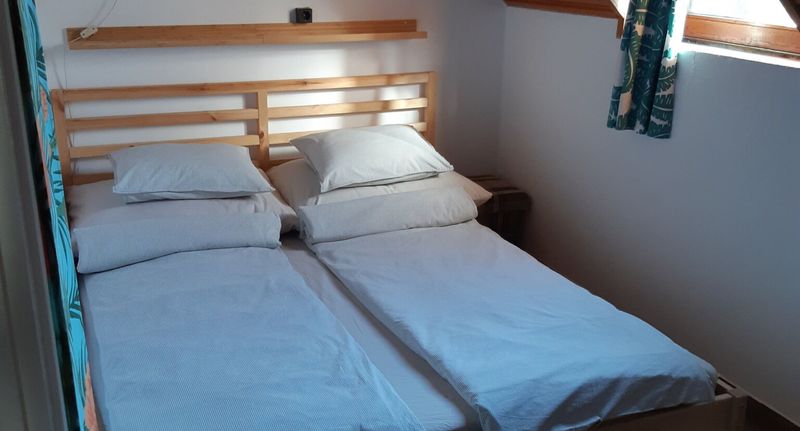 Apartman s klimatizací s terasou pro 4 os. se 2 ložnicemi (s možností přistýlky) - Júlia Apartman Balatonszemes, foto 1