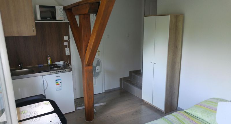 Apartman s balkónem pro 2 os. s 1 ložnicí v podkroví - Vasti Apartman Siófok, foto 1
