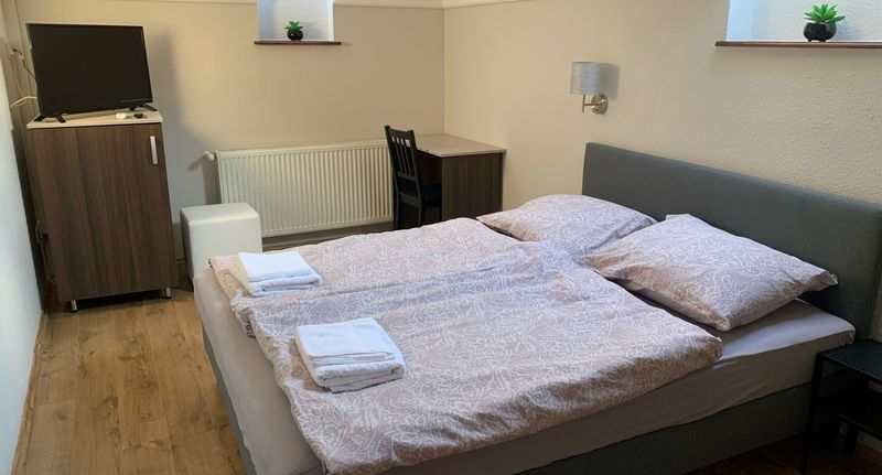 Se společnou kuchyňkou Pokoj s klimatizací s manželskou postelí - See Haus - Podmaniczky Szállás, Bor, Balatonföldvár, foto 1