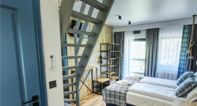 Apartman s galérií pro 4 os. se 2 ložnicemi na poschodí - Apartamenty Skansen Forest Liszki, foto 1