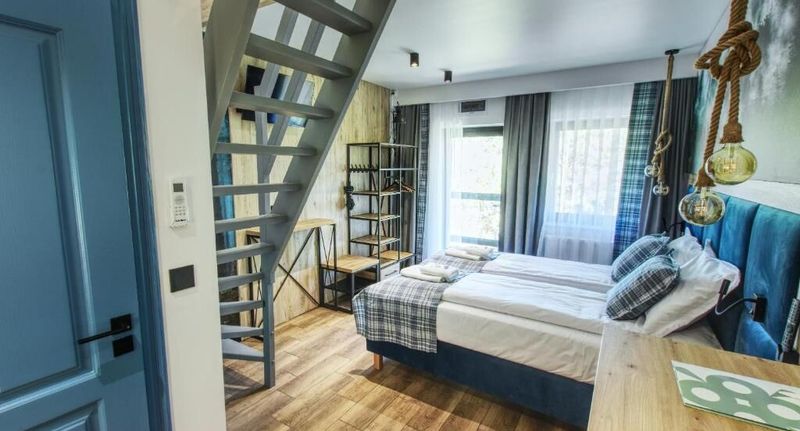 Apartman s galérií s manželskou postelí s 1 ložnicí - Apartamenty Skansen Forest Liszki, foto 1