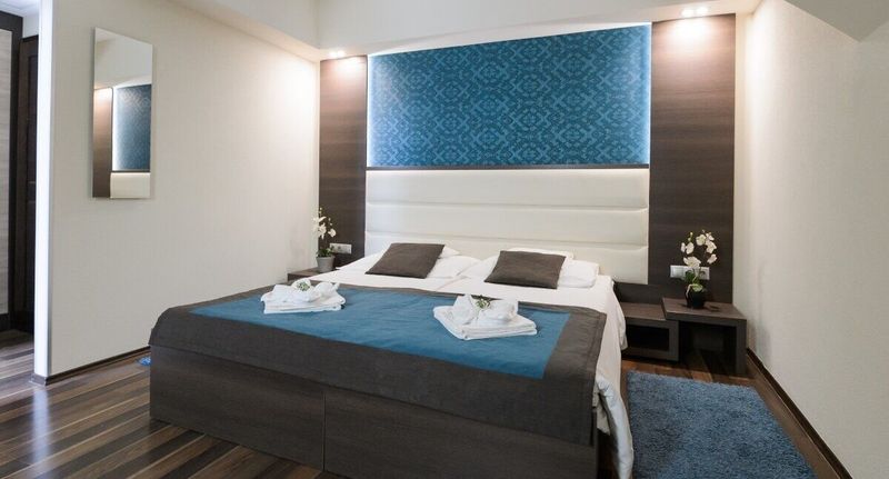 Deluxe Přízemí/patro Pokoj pro 2 os. (s možností přistýlky) - Hotel Villa Völgy Eger, foto 4