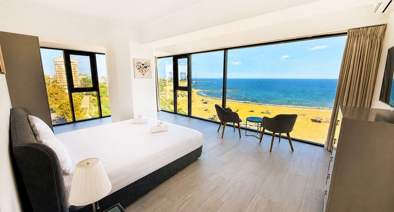 Deluxe Apartman pro 5 os. se 3 ložnicemi s výhledem na moře - Maritimo ApartHotel Constanța, foto 41