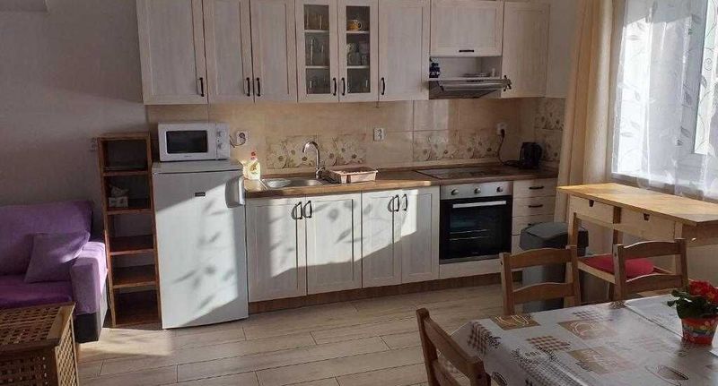 Apartman se sprchou s privátní koupelnou mimo apartmán pro 7 os. - Starý dvůr Třemošnice, foto 1