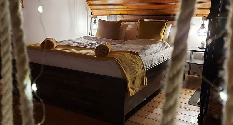 Víkendový dům (jako celek) pro 4 os. s výhledem na les celý Dům - Molla Villa Kökény, foto 1