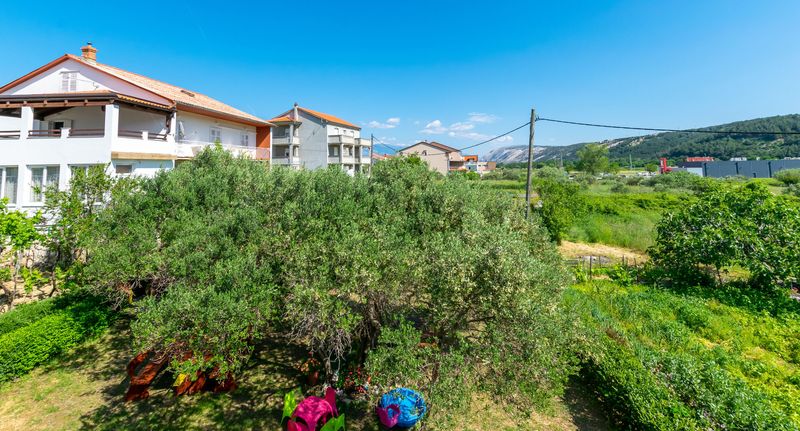Apartman pro 2 os. s 1 ložnicí - Apartments D. Matahlija Lopar, foto 1