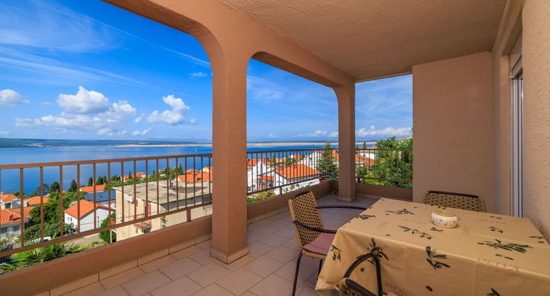 Apartman s manželskou postelí s 1 ložnicí s výhledem na moře na poschodí - Apartmani San Smoljan Dramalj, foto 1
