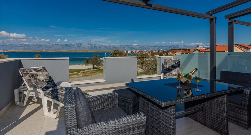 Apartman pro 4 os. se 2 ložnicemi - Apartments Mavracic Vir II, foto 1