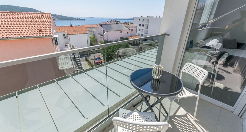 Apartman pro 4 os. se 2 ložnicemi - Apartments Tonka Primosten, foto 1